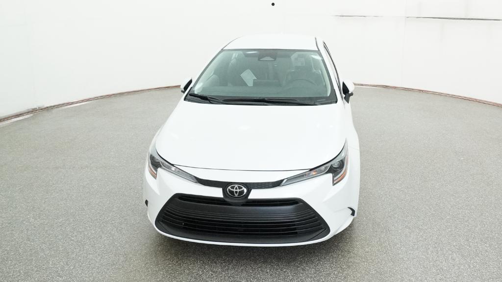 2026 Toyota Corolla LE photo 3