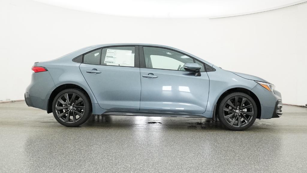 2026 Toyota Corolla SE photo 2