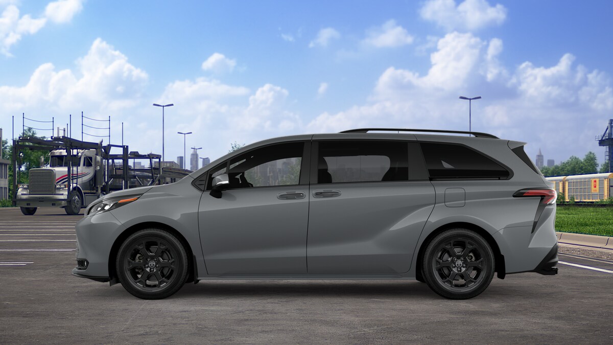 2026 Toyota Sienna Woodland Edition photo 4