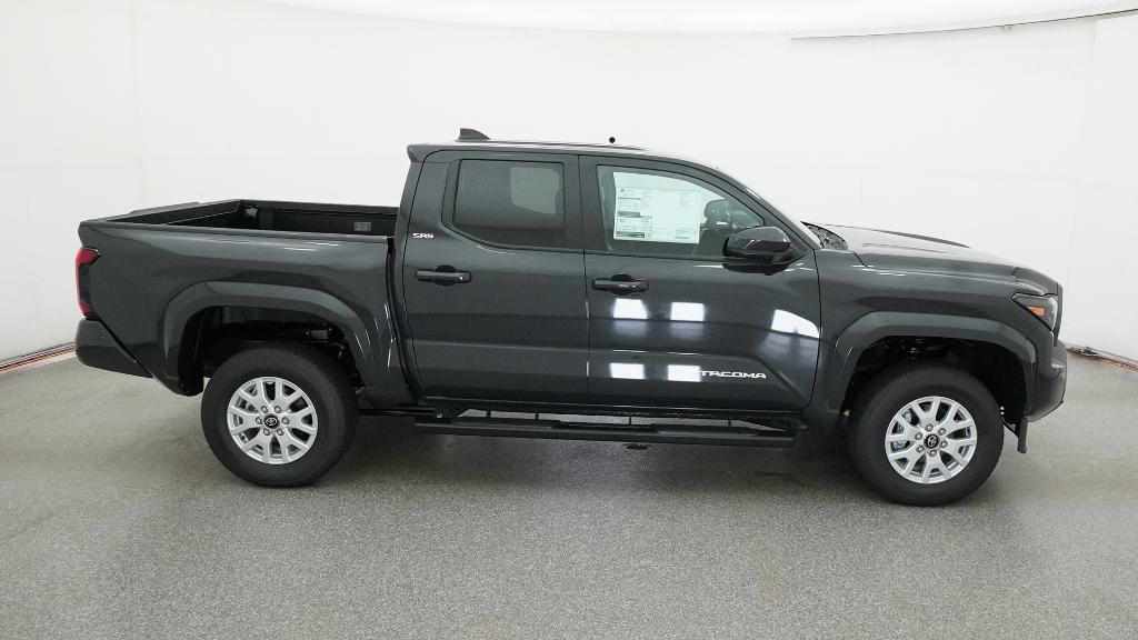 2025 Toyota Tacoma SR5 photo 27
