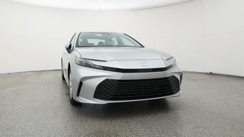 2026 Toyota Camry LE photo 2