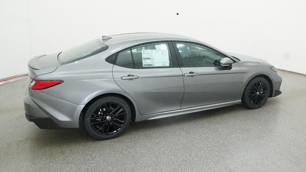 2026 Toyota Camry SE photo 2