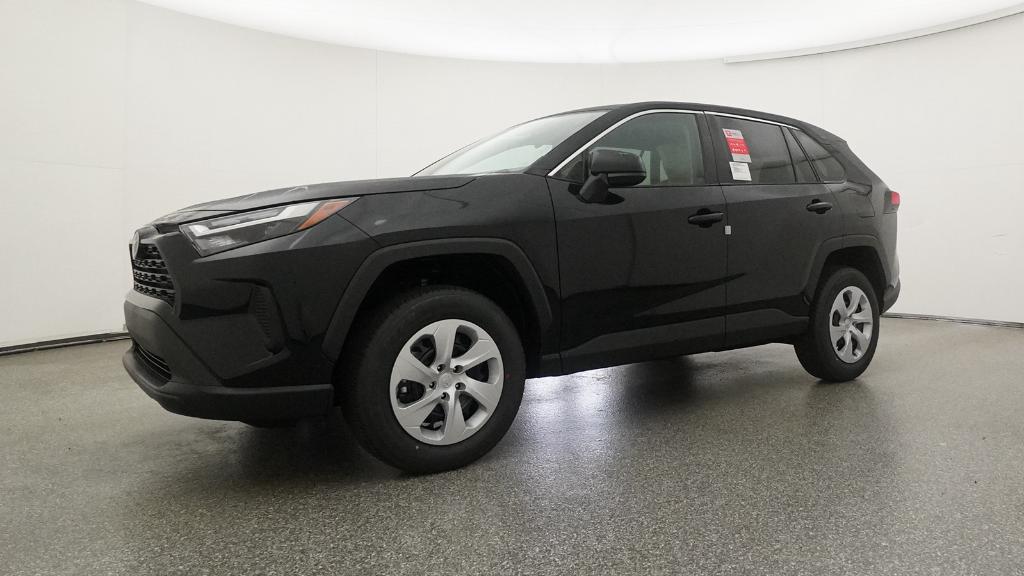 2025 Toyota RAV4 LE photo 4