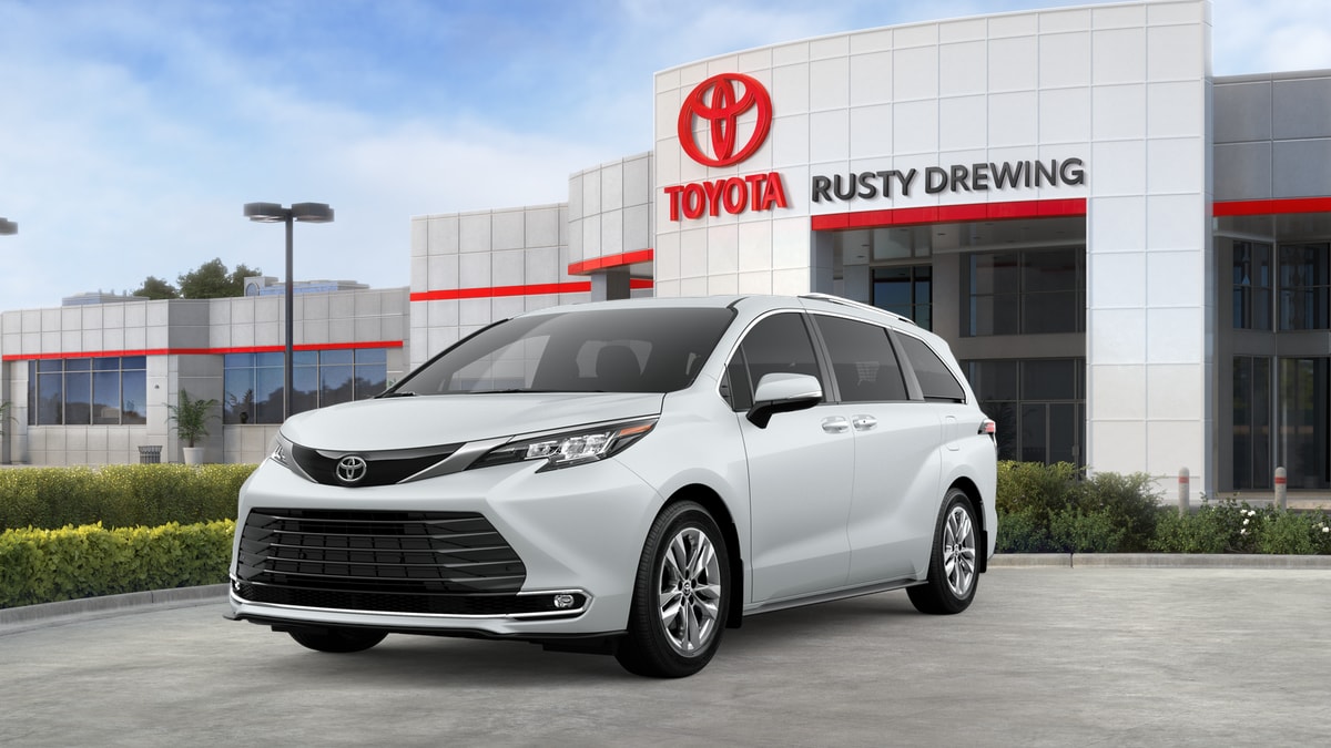 2026 Toyota Sienna Limited 7-Passenger Hybrid AWD's photo