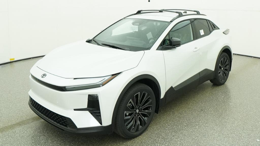2026 Toyota C-HR XSE AWD's photo