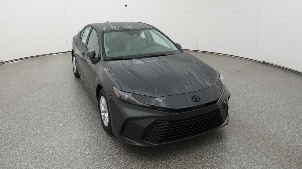 2026 Toyota Camry LE photo 4