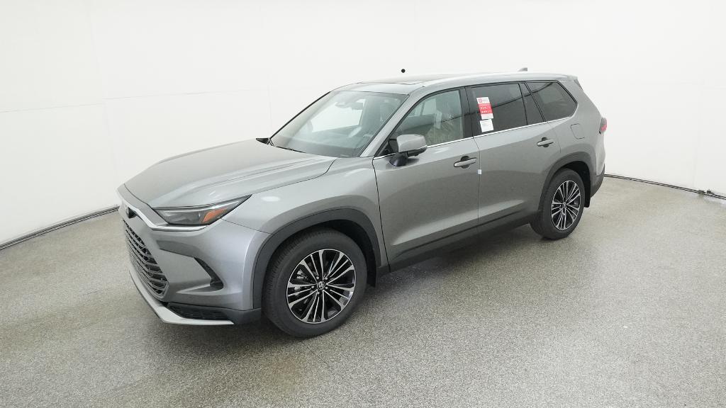 2026 Toyota Grand Highlander Platinum's photo