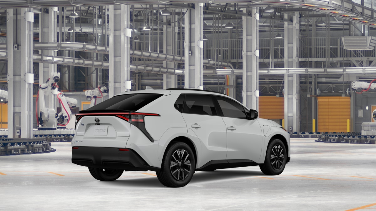 2026 Toyota bZ XLE - Photo 10