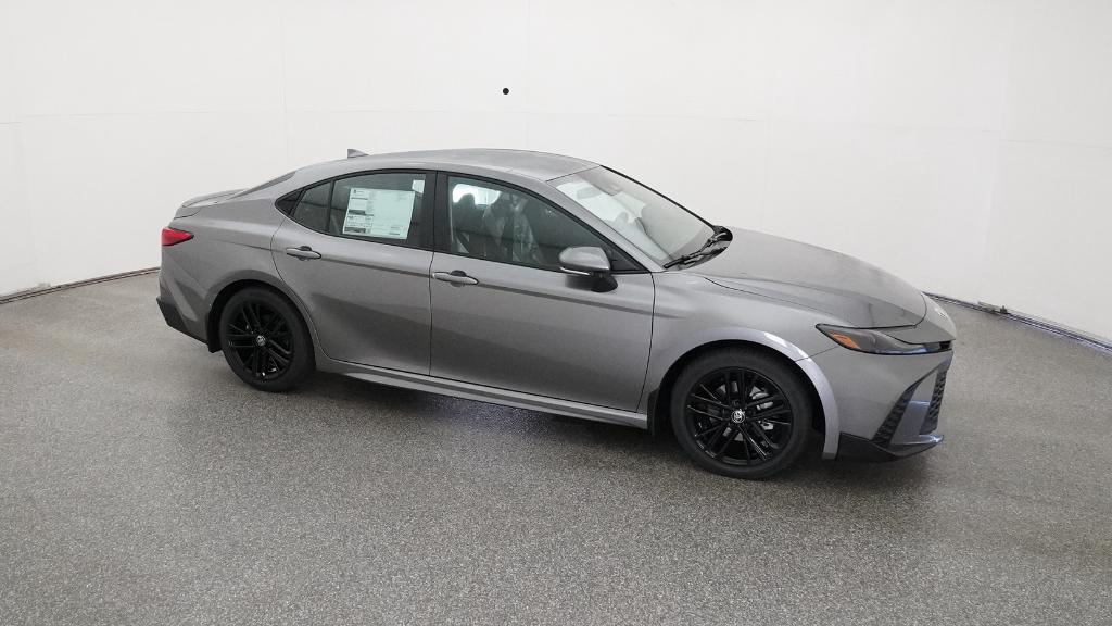 2026 Toyota Camry SE photo 12