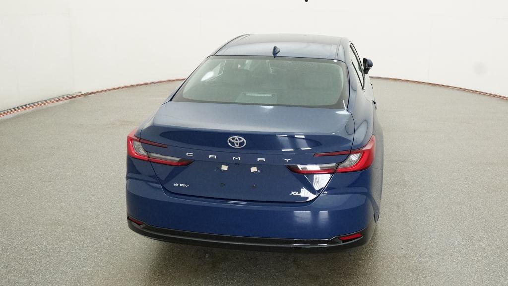 2026 Toyota Camry XLE - Photo 8