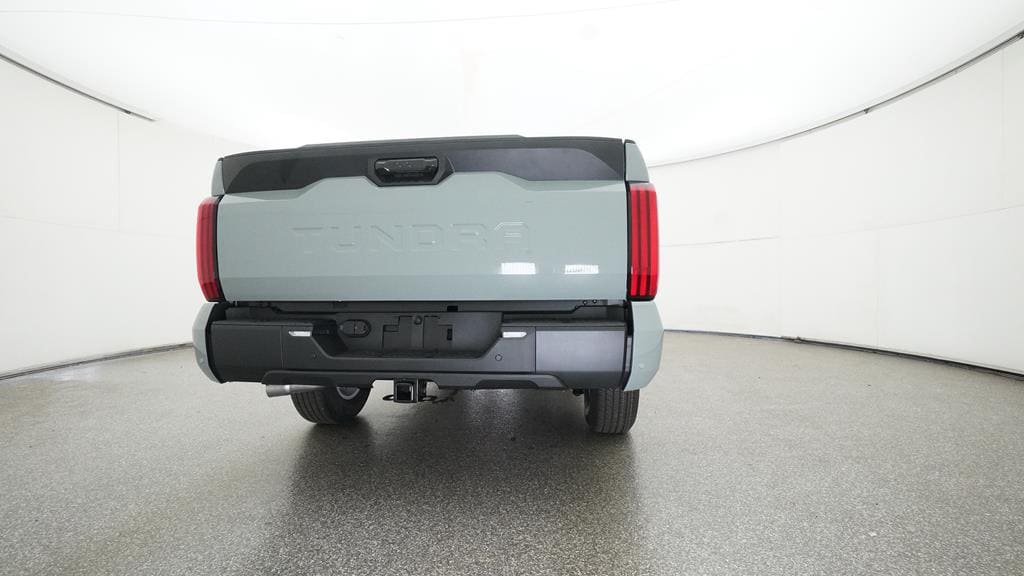 2025 Toyota Tundra SR5 - Photo 29