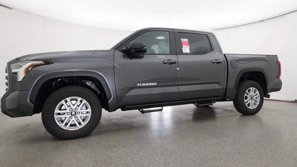 2026 Toyota Tundra SR5 - Photo 6