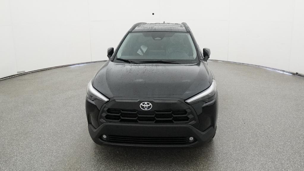 2026 Toyota Corolla Cross XLE photo 2