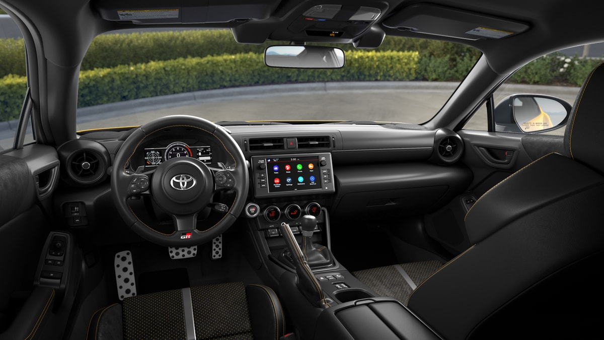 2026 Toyota GR86 Yuzu Edition - Photo 26