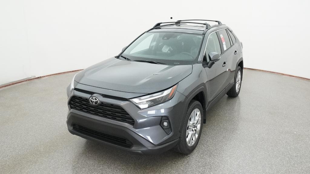 2025 Toyota RAV4 XLE Premium photo 3