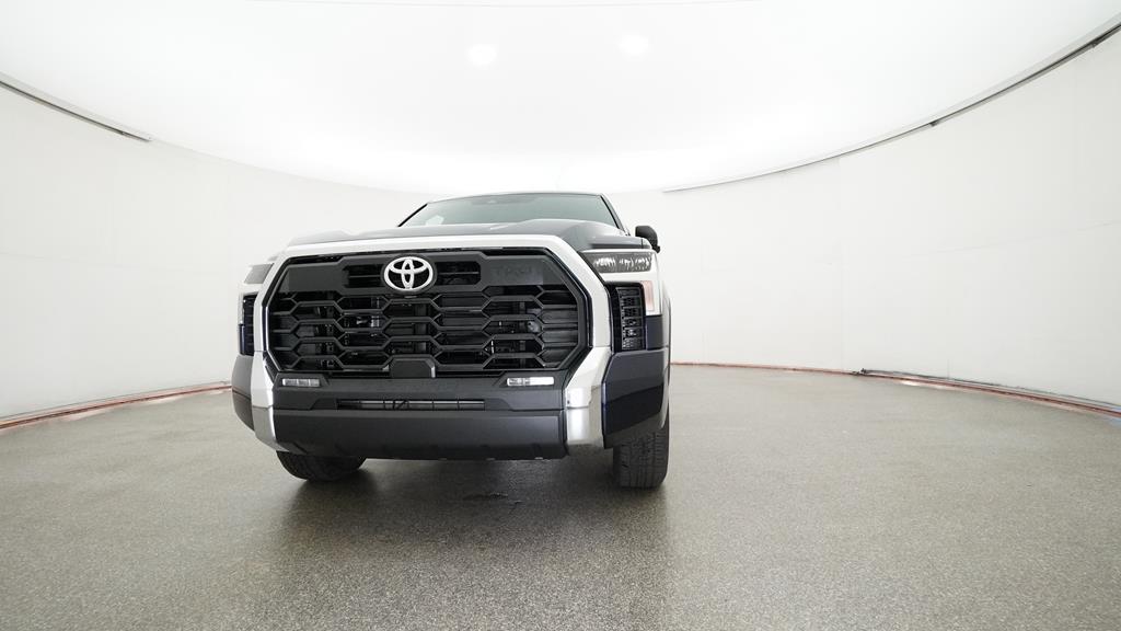 2025 Toyota Tundra SR5 - Photo 35