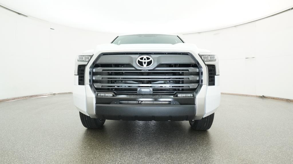 New 2026 Toyota Tundra Limited LIMITED CREWMAX 5.5