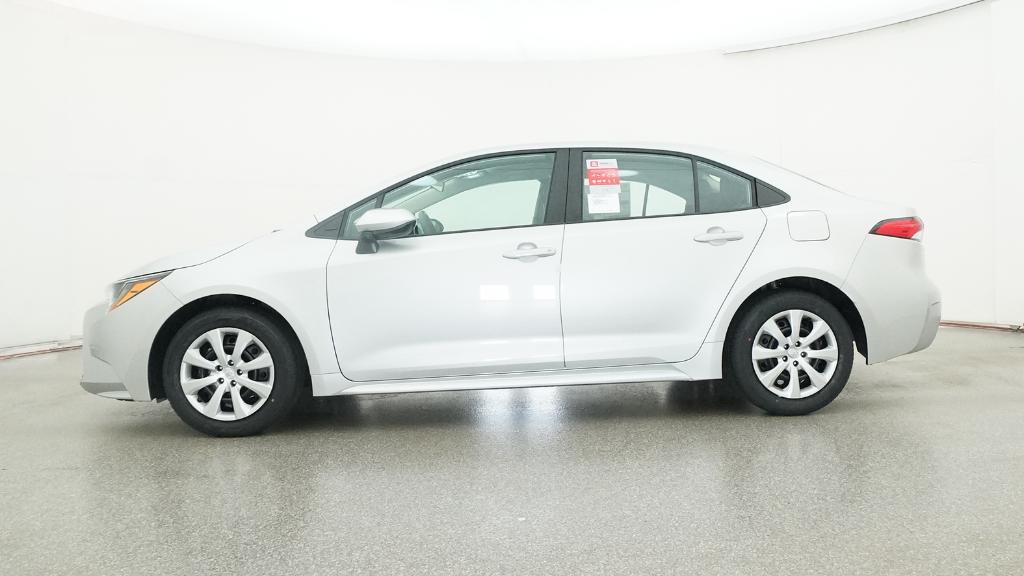 2026 Toyota Corolla LE photo 2