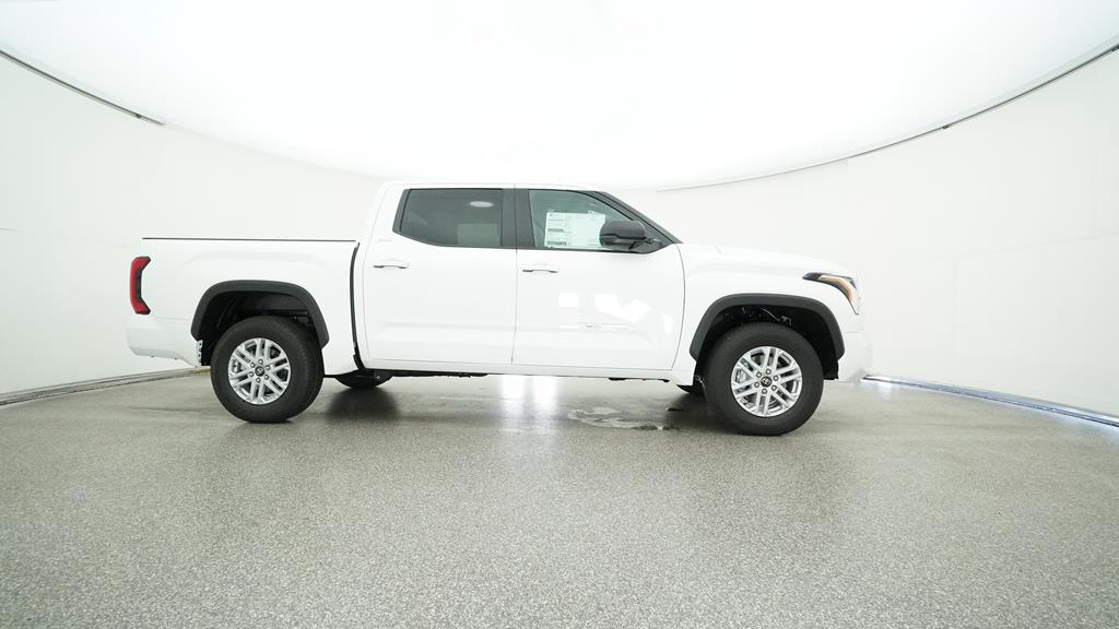 2025 Toyota Tundra SR5 - Photo 22