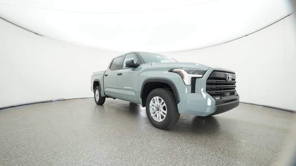 2025 Toyota Tundra SR5 - Photo 7