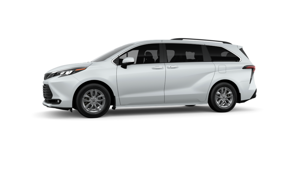 New 2026 Toyota Sienna XLE 8 PASSENGER