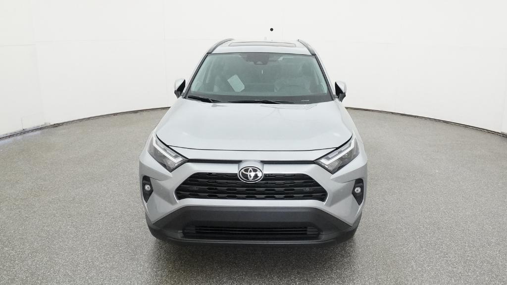 2025 Toyota RAV4 XLE Premium photo 2