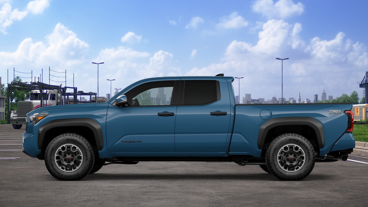 2026 Toyota Tacoma TRD Off-Road photo 4
