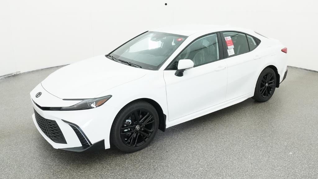 2026 Toyota Camry SE Hybrid's photo