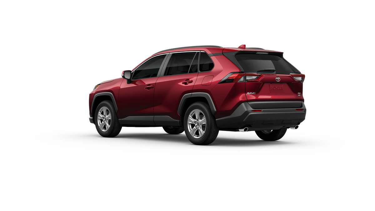 2025 Toyota RAV4 XLE photo 9