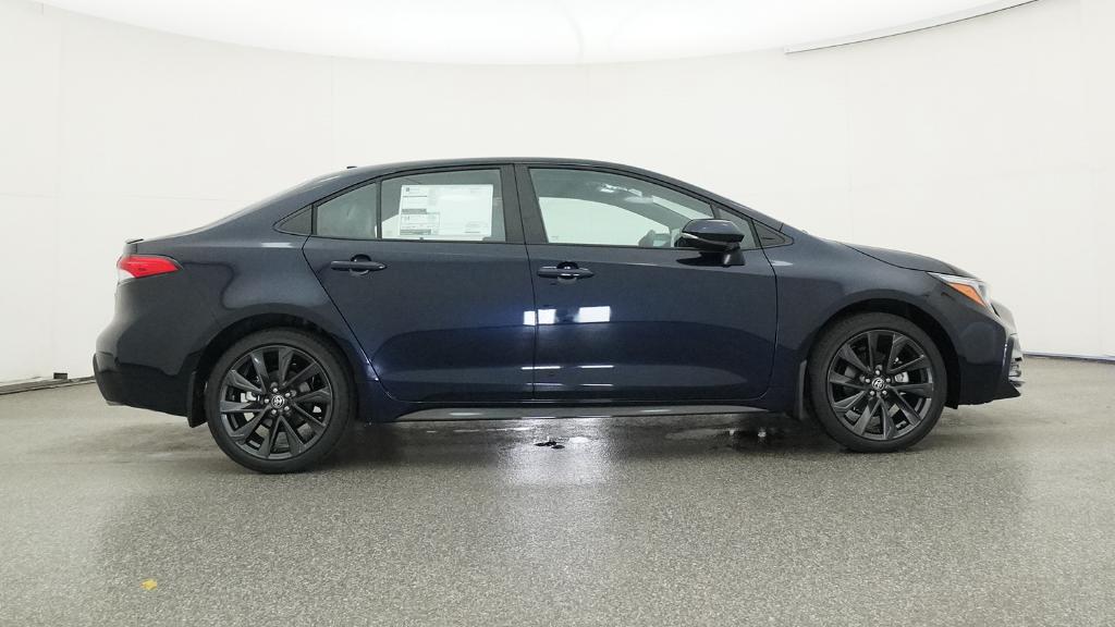 2026 Toyota Corolla SE photo 3