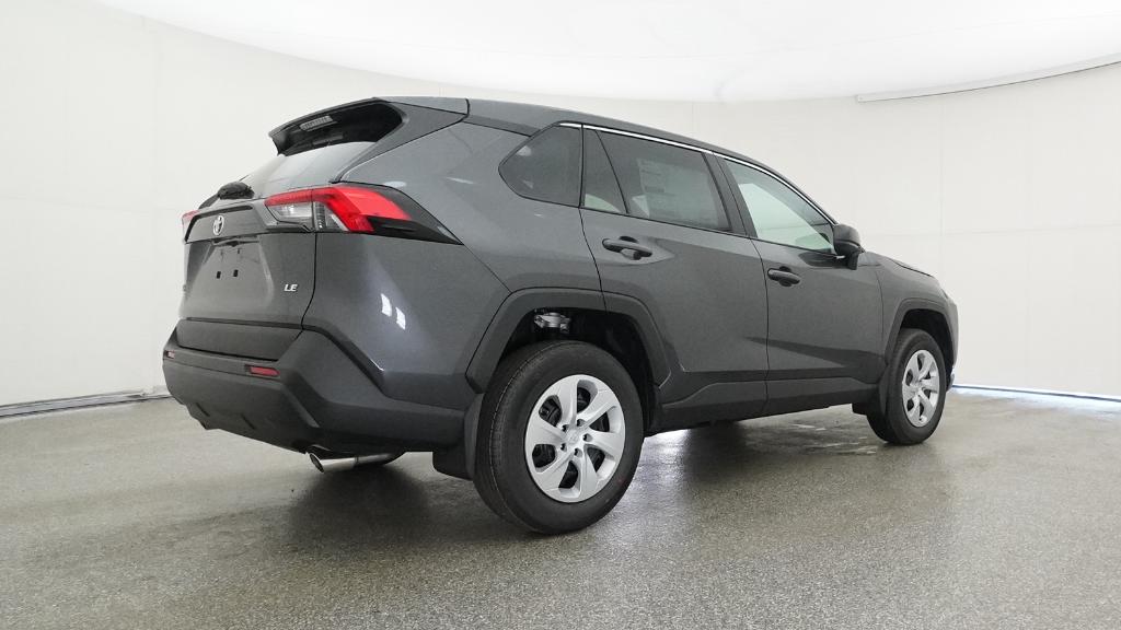 2025 Toyota RAV4 LE photo 4