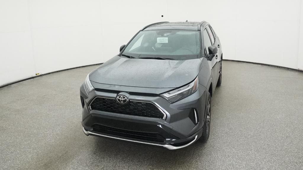 2025 Toyota RAV4 Hybrid XSE photo 3