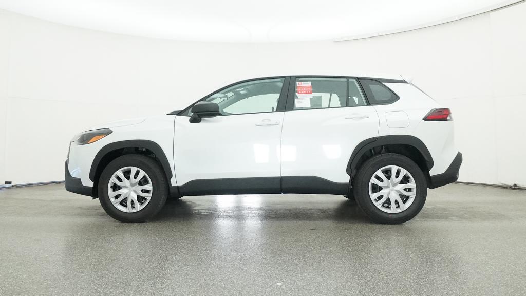 2026 Toyota Corolla Cross L photo 4