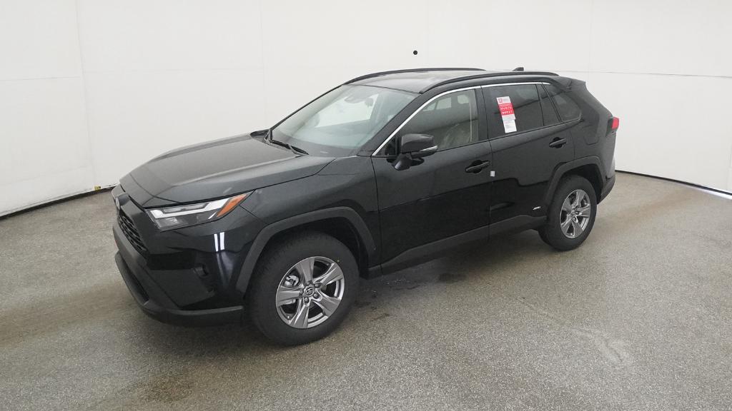 2025 Toyota RAV4 Hybrid SUV 
