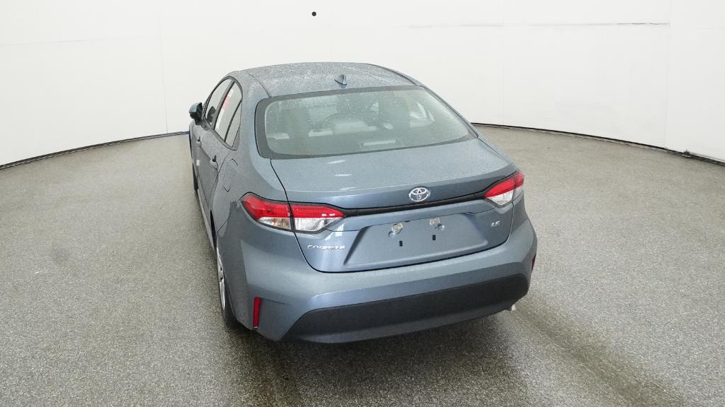 2026 Toyota Corolla LE photo 4