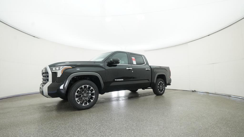 2026 Toyota Tundra Limited - Photo 17