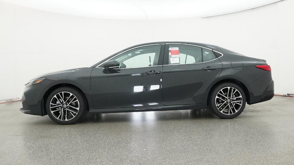 2026 Toyota Camry XLE - Photo 22