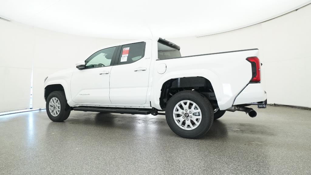 2025 Toyota Tacoma SR5 Double Cab photo 4
