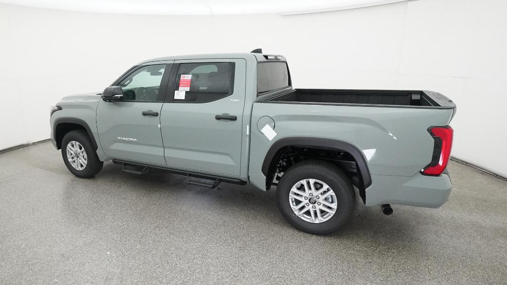2026 Toyota Tundra SR5 CrewMax photo 3