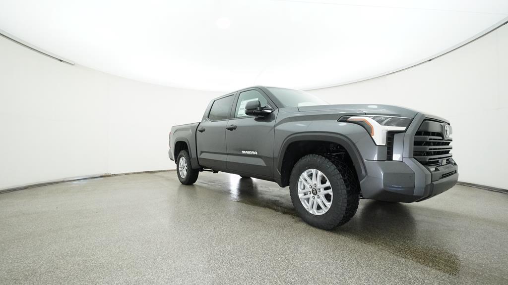 2025 Toyota Tundra SR5 - Photo 11