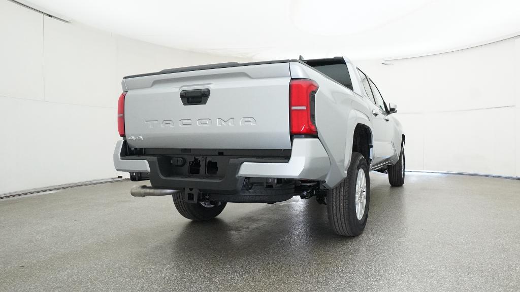 2026 Toyota Tacoma SR5 - Photo 7