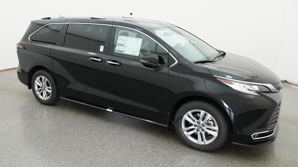 New 2026 Toyota Sienna Limited 7 PASSENGER