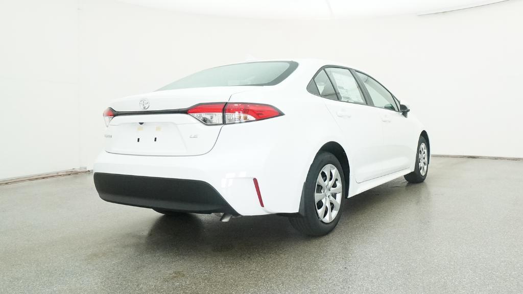 2026 Toyota Corolla LE photo 3