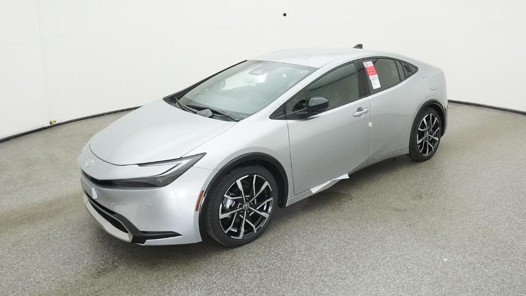 2026 Toyota Prius XSE's photo