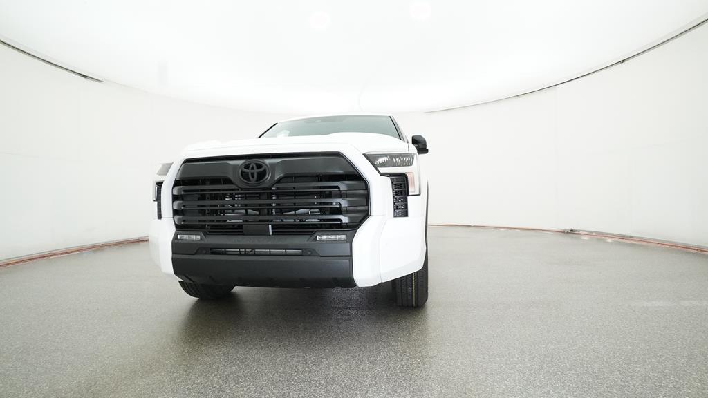 2025 Toyota Tundra SR5 - Photo 40