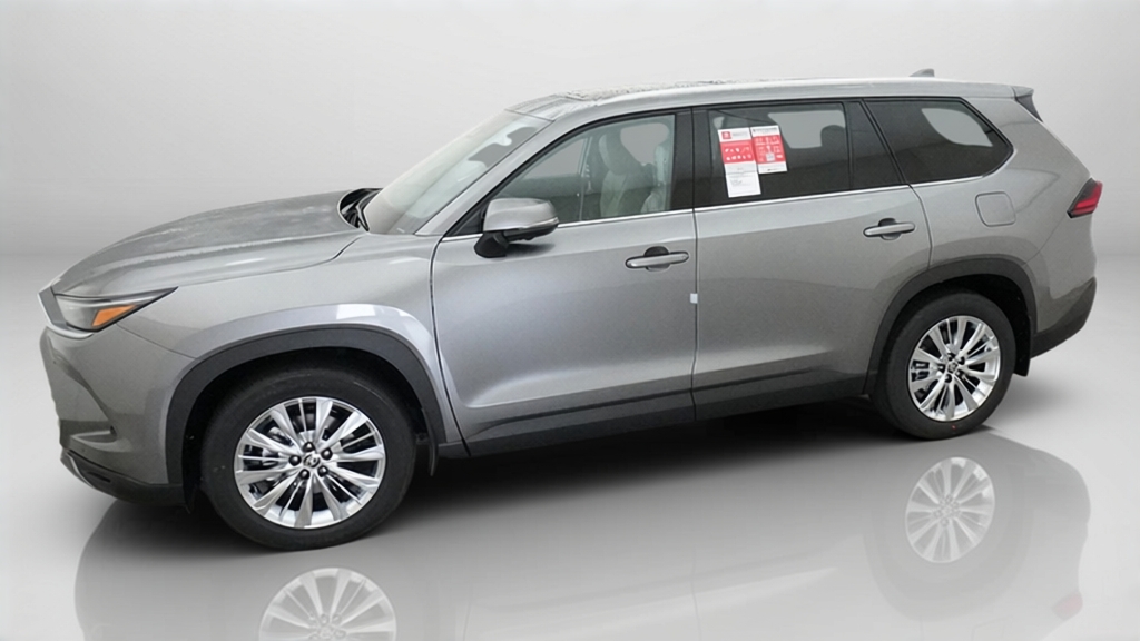 New 2026 Toyota Grand Highlander Platinum SUV