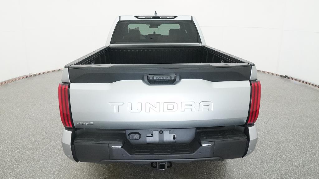 2026 Toyota Tundra SR5 - Photo 18