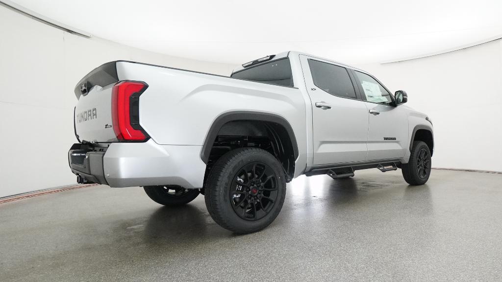 2026 Toyota Tundra SR5 - Photo 17