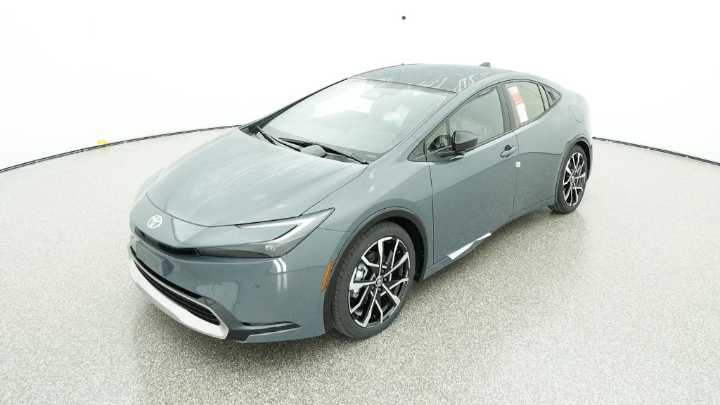 2026 Toyota Prius XSE Premium's photo