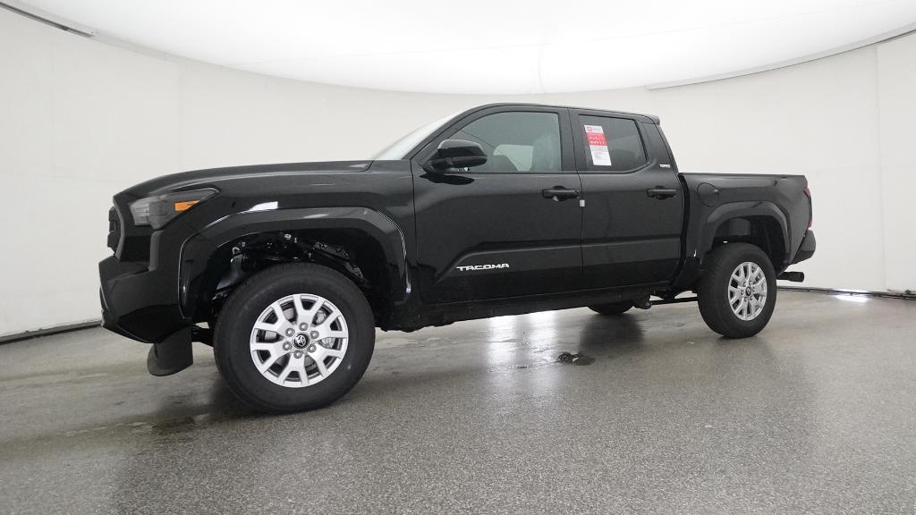 2025 Toyota Tacoma SR5 photo 4